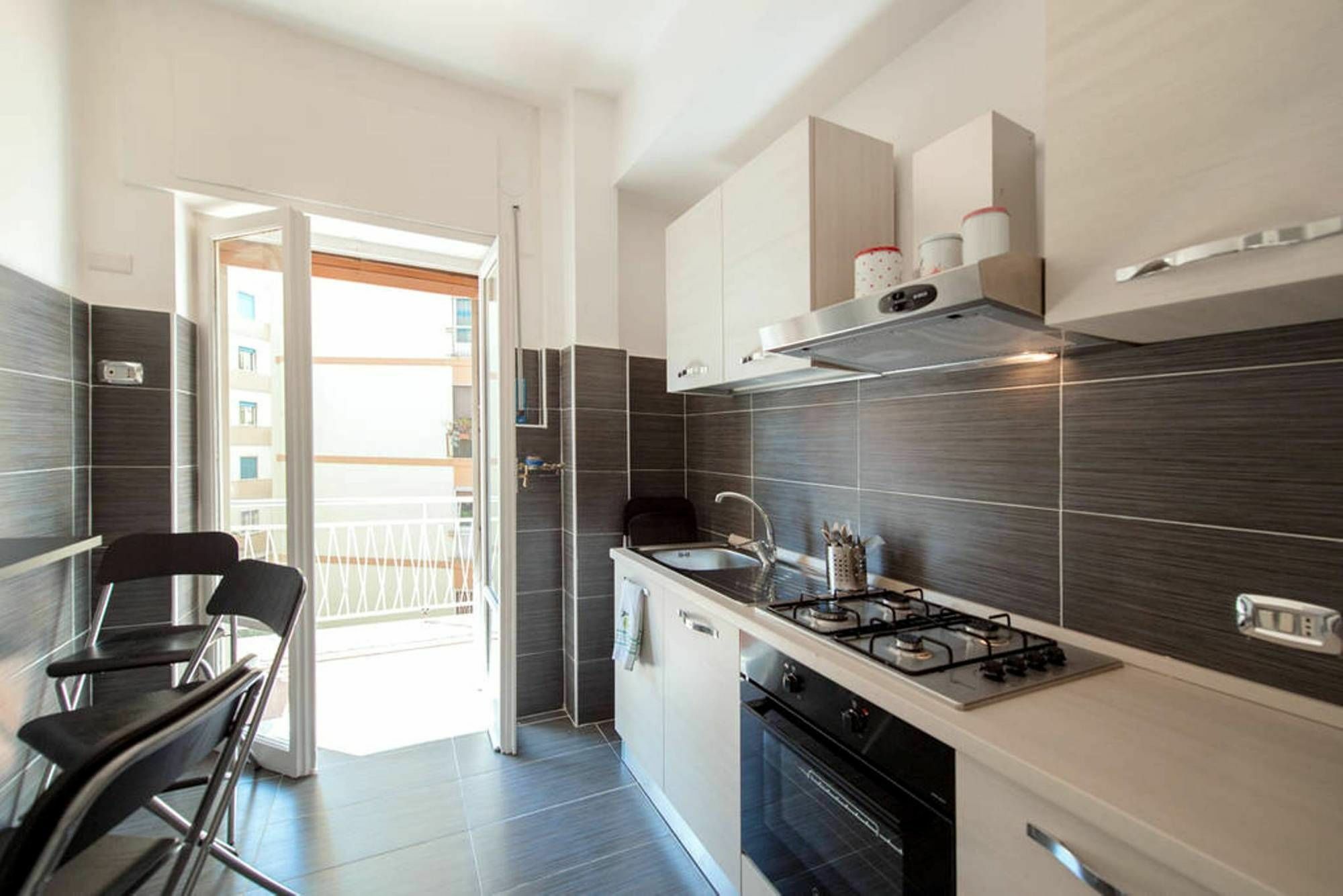 B&B Alexander Napoli Bagian luar foto
