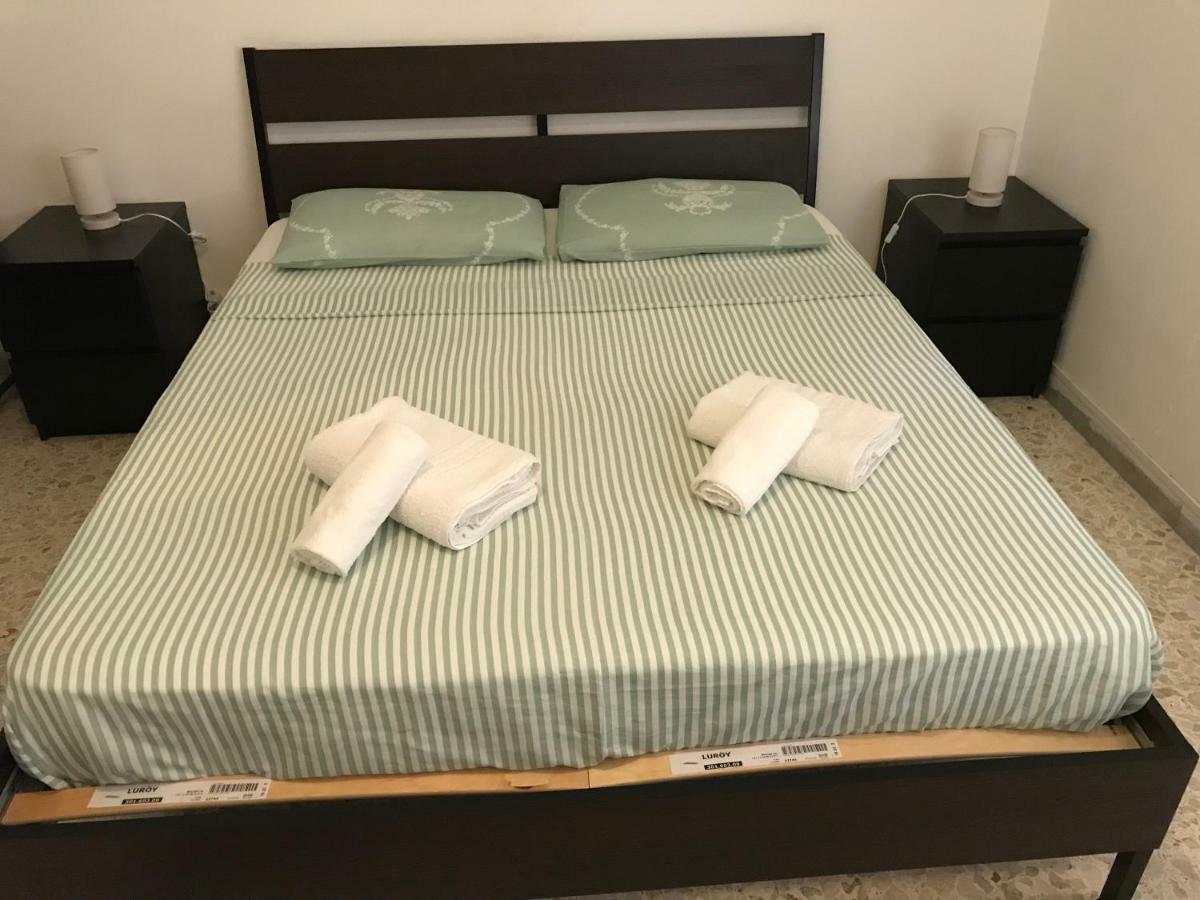 B&B Alexander Napoli Bagian luar foto
